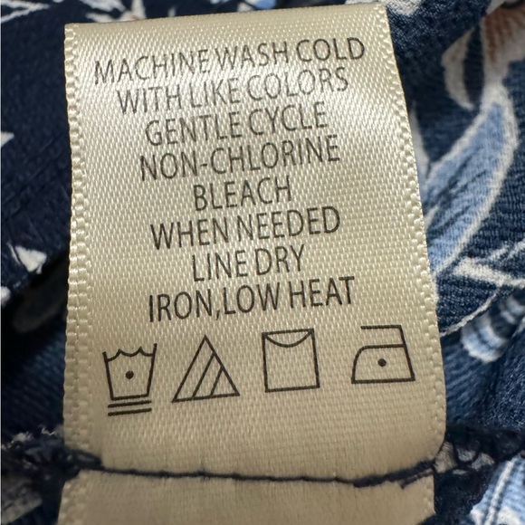 Max Studio London Navy Nigella Blooms Wide Leg Womens Pant w/pockets - Picture 3 of 9